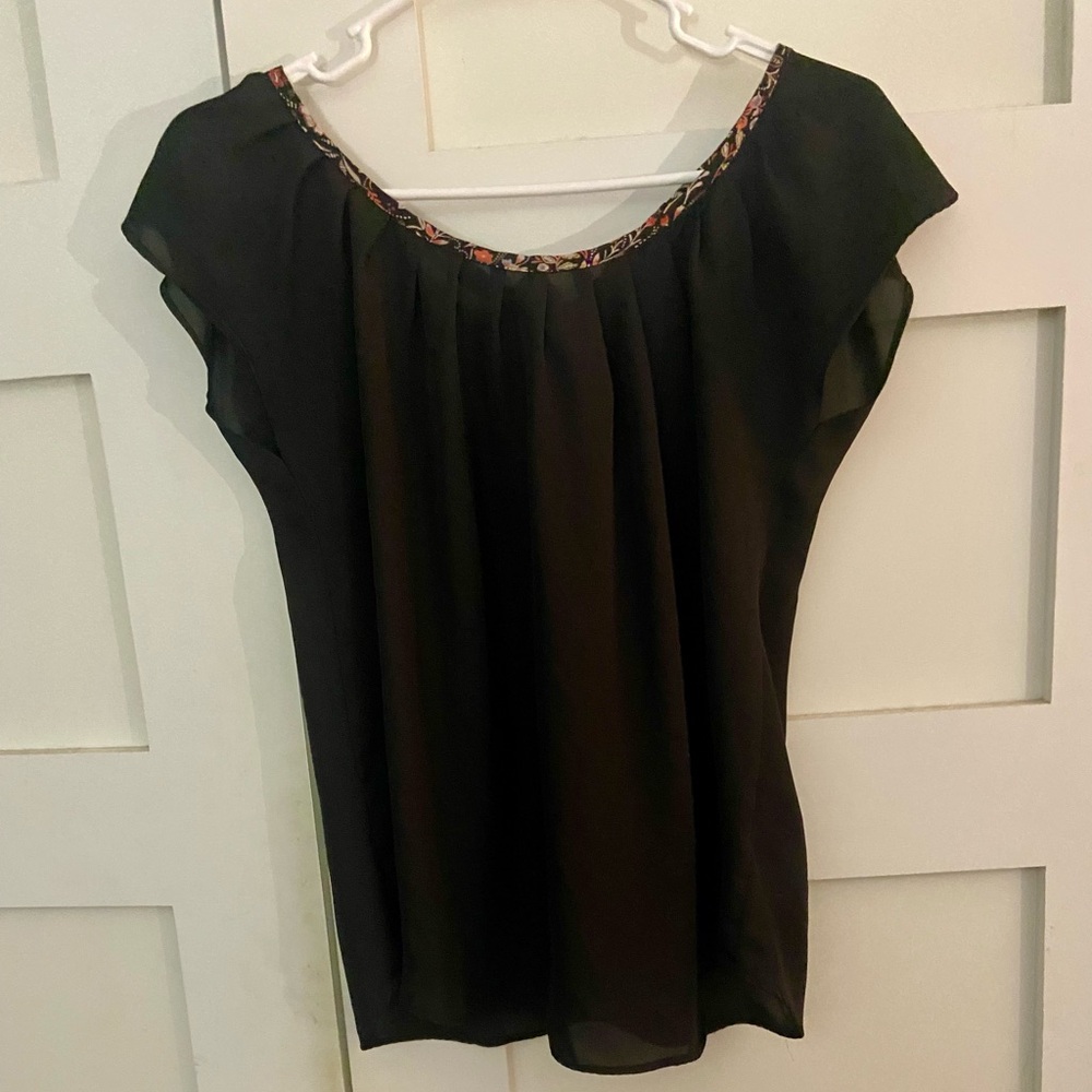 LC Lauren Conrad Black Ruffled Blouse